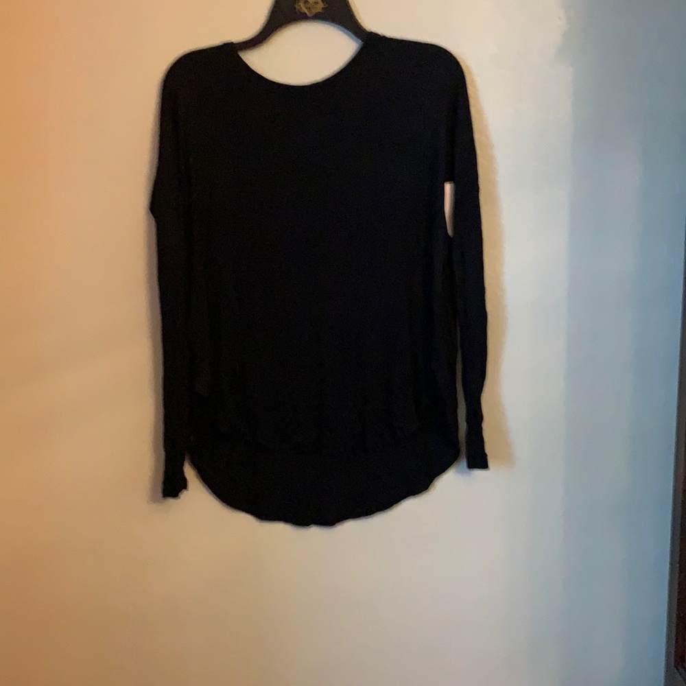 Nordstrom Sweet Romero black soft top